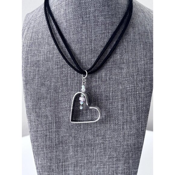 Up-cycled Silverware heart pendant necklace beaded bohemian flatware jewelry - Picture 5 of 6